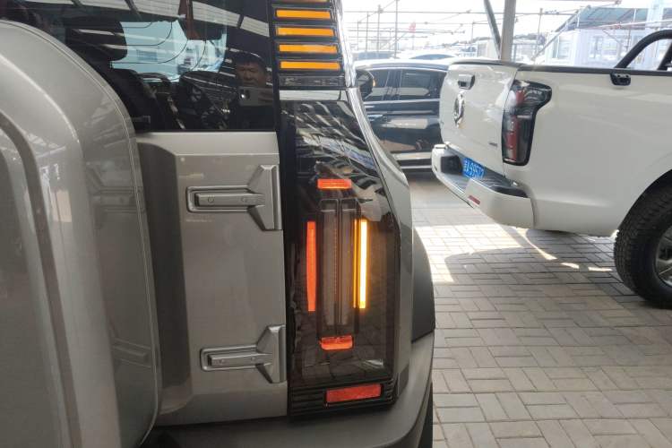 Used JETOUR Shanhai Traveler C-DM 2024 C-DM 129KM Linye Edition
