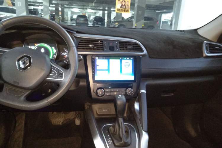 Used Renault Kadjar 2017 2.0L Two-Wheel Drive Fashion Edition Audio And AC Panel