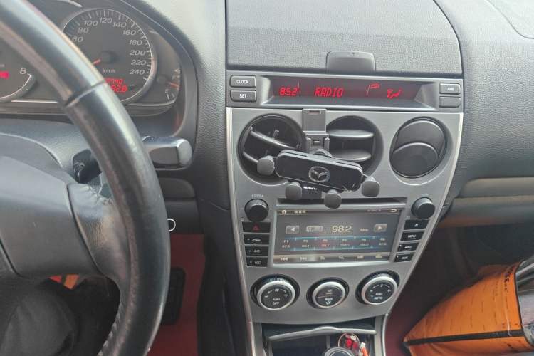 Used Mazda 6 2014 2.0L Automatic Classic Version Audio And AC Panel