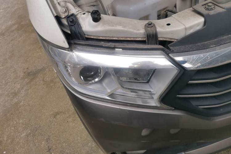 Used CHANGAN KUAYUE Xing V5 2021 1.6L Jinbao Edition Luxury Version DAM16KR
