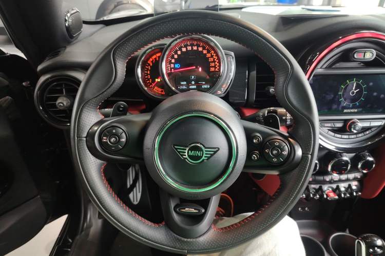 Used MINI JCW 2018 2.0T JOHN COOPER WORKS ALL-IN
