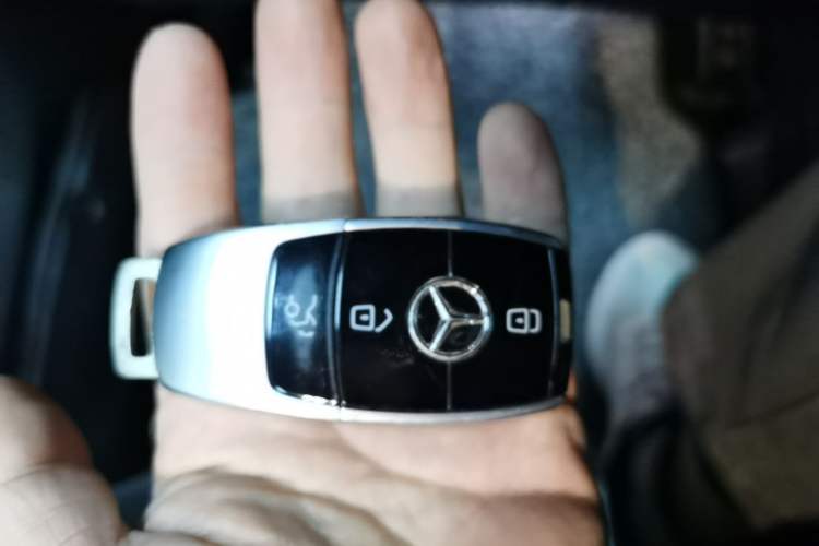 Used Mercedes-Benz E-Class 2020 E 260 L Vehicle Key