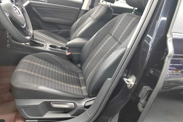 Used Volkswagen Lavida 2019 280TSI DSG Comfort Edition China VI standard Left Front Seat