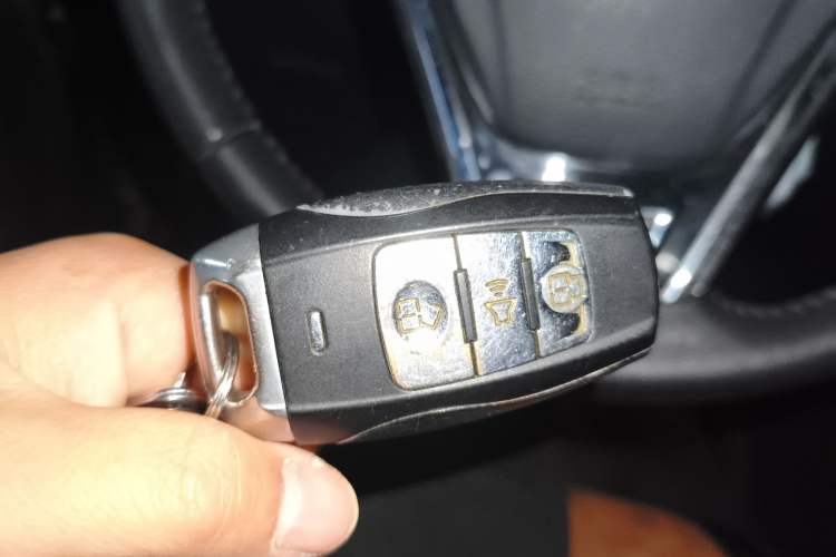 Used Haval H2 2017 Red-Label 1.5T Automatic Two-Wheel Drive Luxury Model