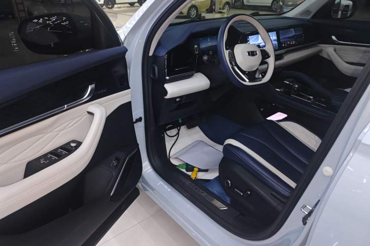 Used Geely Auto Monjaro L 2022 1.5T Leishen Hi·F Plug-in Hybrid Super Xun