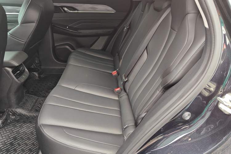 Used Dongfeng Aeolus Mage 2023 1.5T Luxury Edition