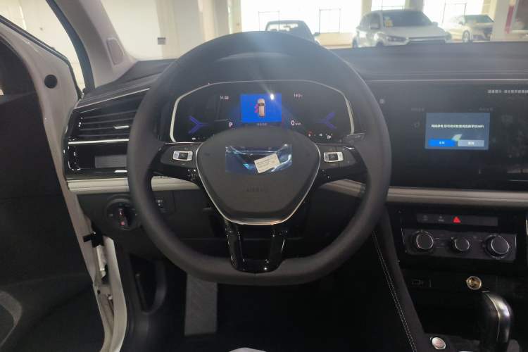 Used Jetta VS7 2026 Model, 280TSI Automatic Glory Edition
