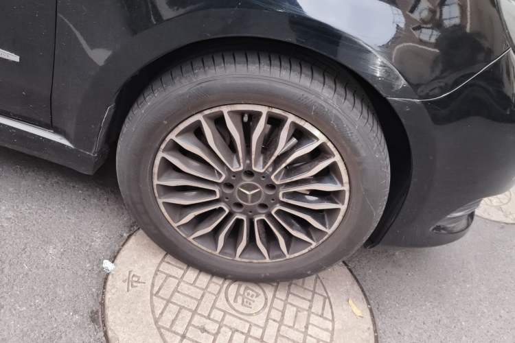 Used Mercedes-Benz V-Class 2017 V 260 L Prestige Extended Edition
