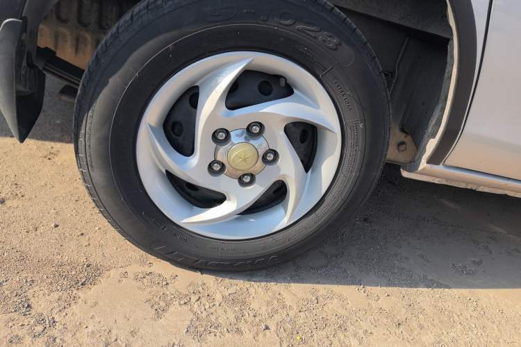 Used JAC Refine 2012 2.0L Timeless Edition HFC4GA3