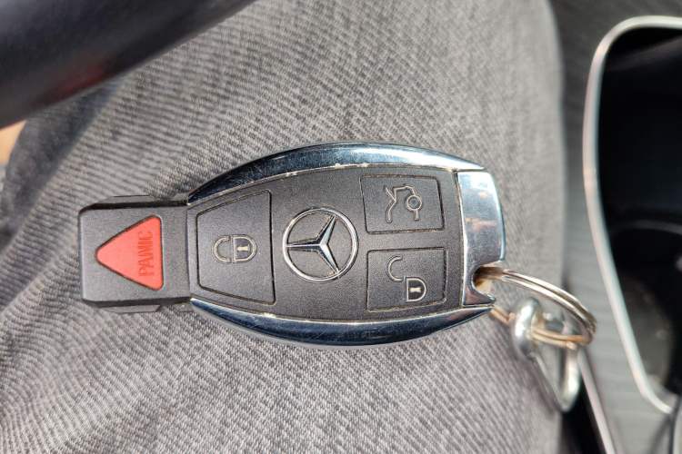 Used Mercedes-Benz GLC AMG  Vehicle Key