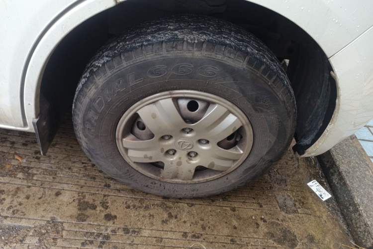 Used CHANGAN KAICHENG Ruixing EM60 2022 Pure Electric Van 4498 mm Long Flat Roof with Rear-Hinged Doors 2 Seats 60 kW 41.86 kWh
