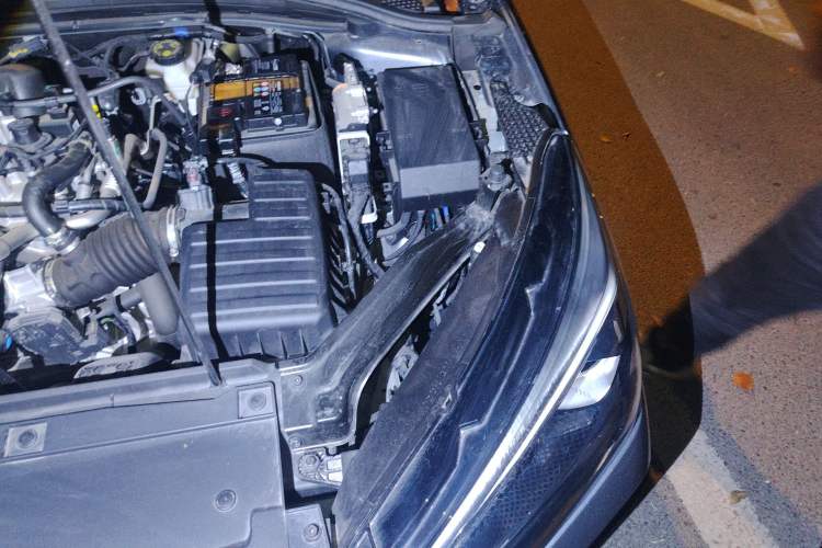 Used Roewe i5 2024 1.5L CVT Luxury Edition
