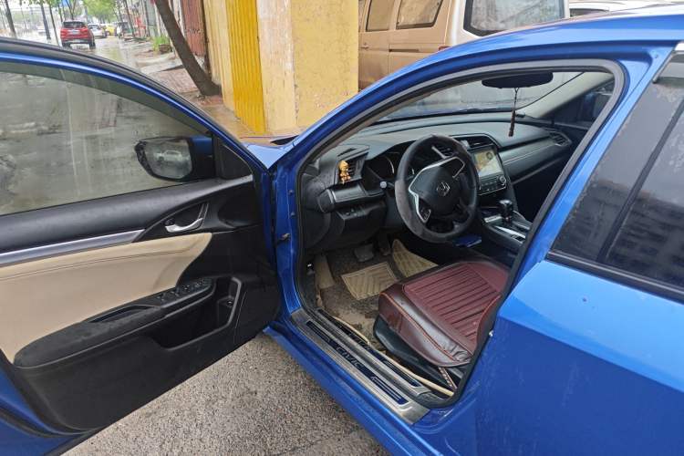 Used Honda Civic 2016 180TURBO CVT Comfort Version Driver Seat