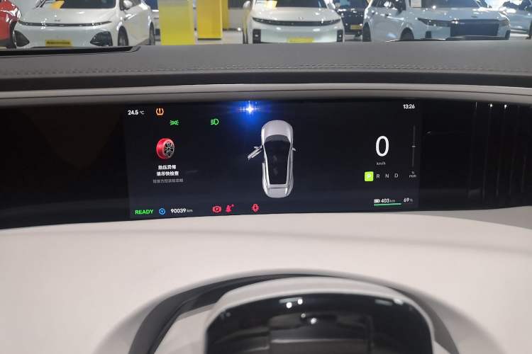 Used Avatr 11 2022 Long-Range Dual-Motor Version 4 Seats