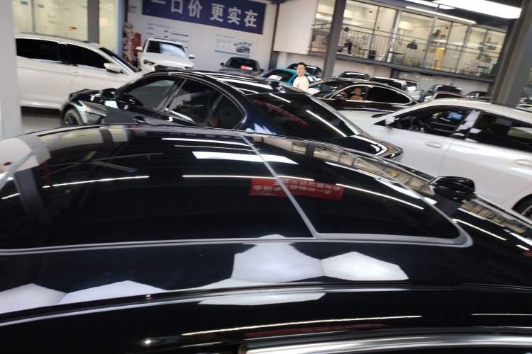 Used Volvo S90 New Energy 2025 Plug-in Hybrid Four-Wheel Drive Long-Range Luxury Smart Edition Roof