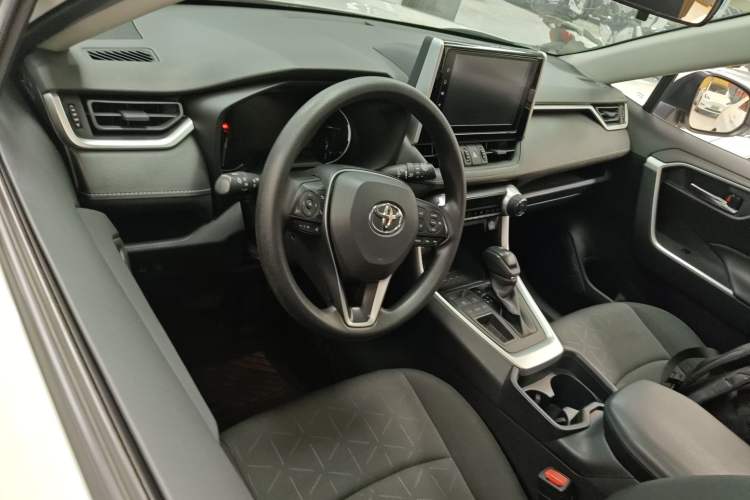 Used Toyota RAV4 2020 2.0L CVT Two-Wheel Drive Fashion Edition