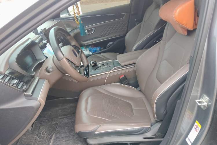 Used BYD Han 2022 EV Genesis Edition 715 km Front-Wheel-Drive Flagship Model
