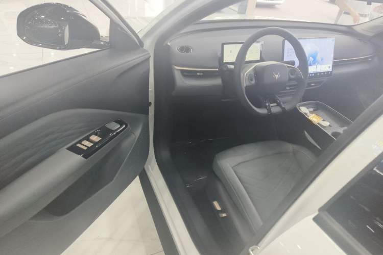 Used ARCFOX T1 2025 Model 425 PRO