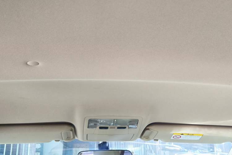 Used Toyota Highlander 2015 2.0T Two-Wheel Drive Elite Edition 5 Seats Headliner