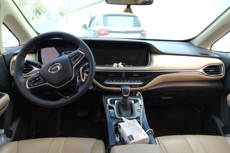 Used GAC Trumpchi M6 2021 PRO 270T Automatic Luxury Edition Center Console