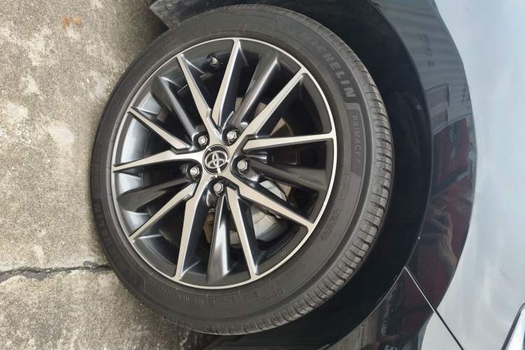 Used Toyota Camry 2021 Dual-Motor 2.5HG Luxury Edition Right Front Wheel Hub