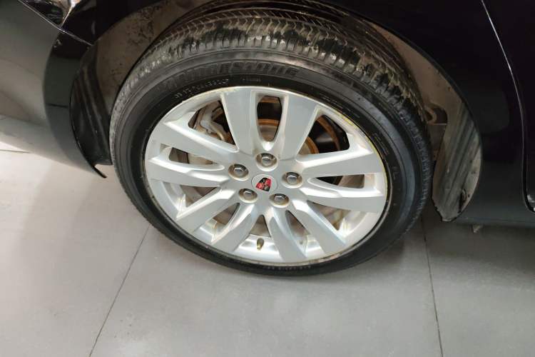 Used Roewe 950 2015 2.0T Luxury Executive Edition