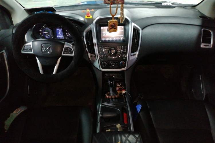 Used JMC Yusheng S350 2016 2.4T Automatic 2WD Diesel Luxury 5-Seater