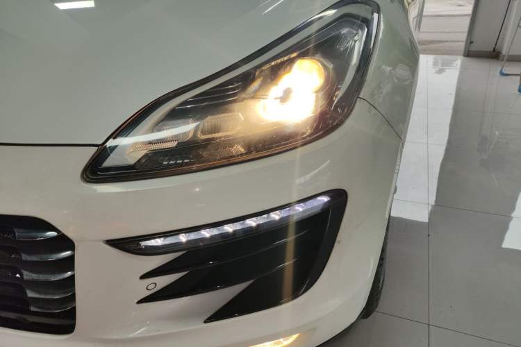 Used Zotye SR9 2017 2.0T Manual "Ultimate Heart" Edition
