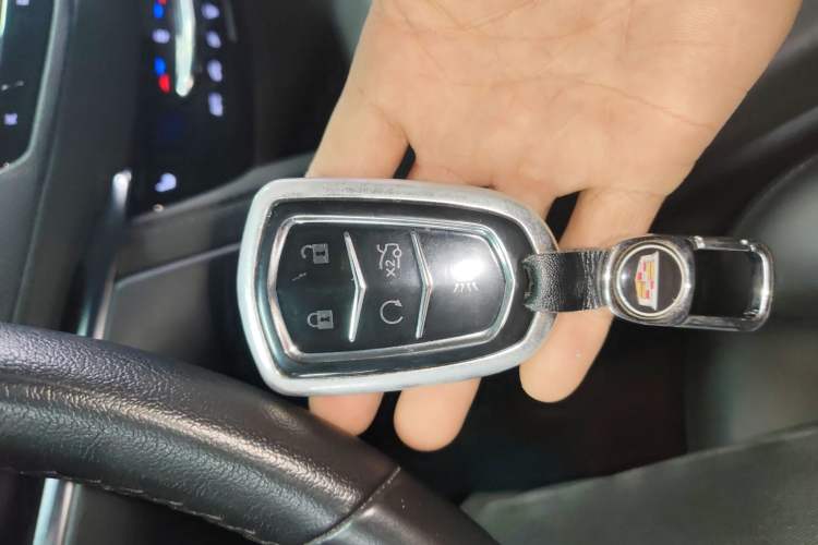 Used Cadillac XT5 2020 28T Luxury Version