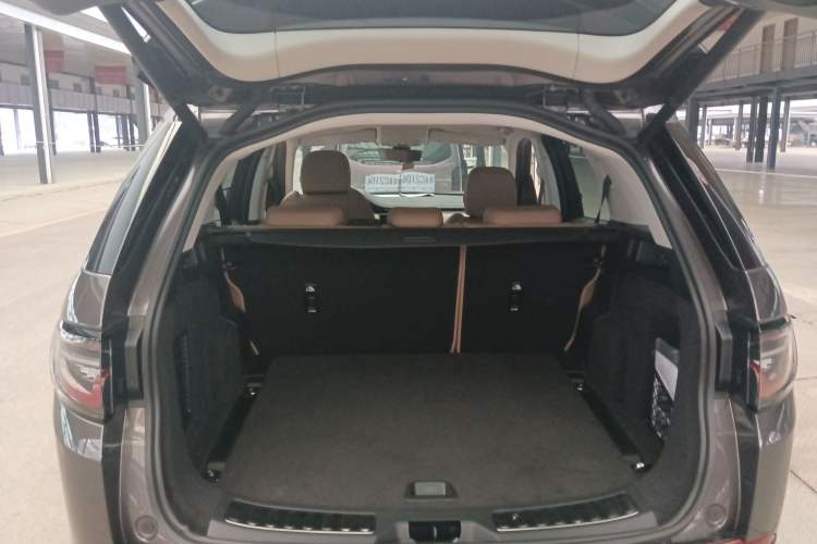 Used Land Rover Discovery Sport 2024 Luxury Custom Edition