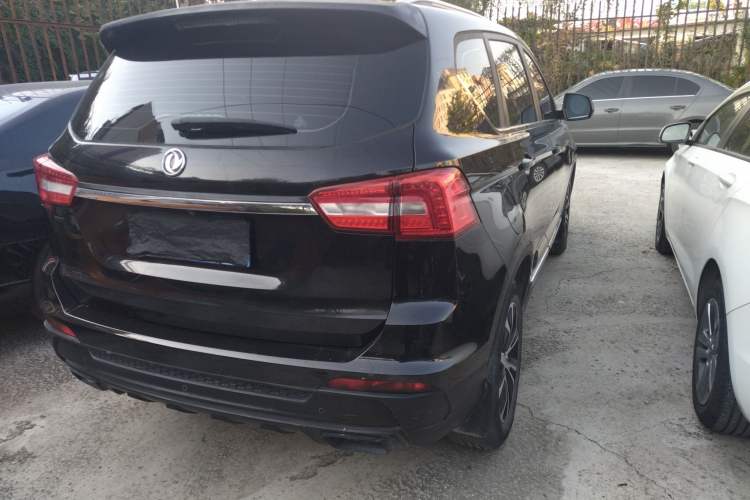 Used FORTHING Joyear X5 2017 Enjoy Series 1.6L CVT Luxury Model