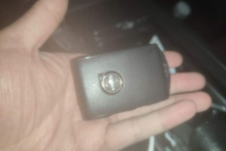 Used Volvo XC60 2019 T5 4x4 Smart Edition China VI Standard