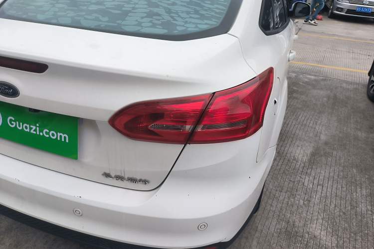 Used Ford Focus 2015 Sedan 1.6L Automatic Trend Model