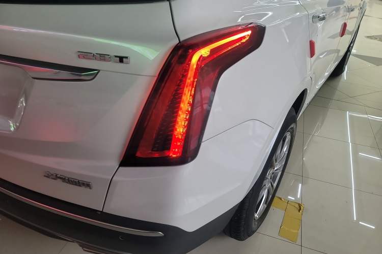 Used Cadillac XT5 2020 28T Luxury Version