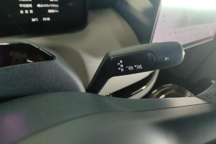 Used Zeekr MIX 2025 Long-Range Intelligent Driving Edition
