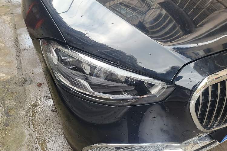 Used Mercedes-Benz S-Class 2011 S 350 L CGI Right Front Headlight