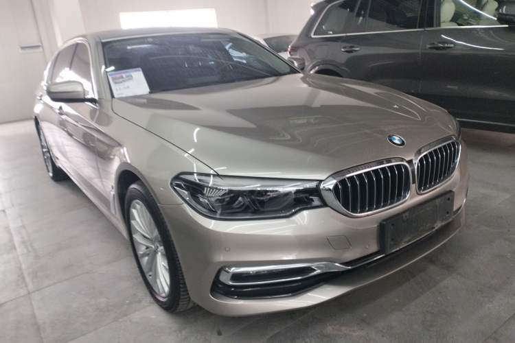 Used BMW 5 Series New Energy 2019 530Le Luxury Package Exterior 1