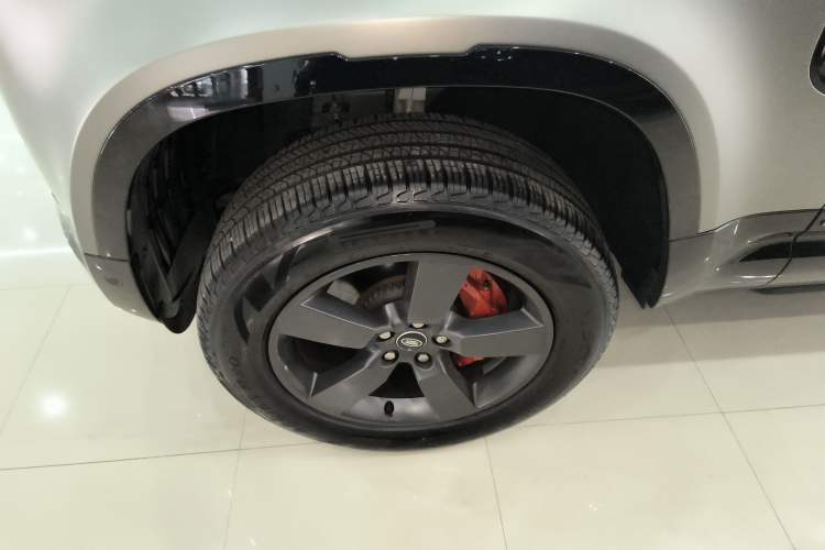 Used Land Rover Defender 2024 110 3.0T P400 X
