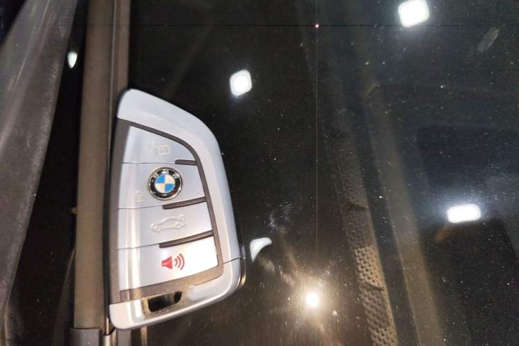 Used BMW 5 Series 2015 535Li Leading Model Vehicle Key