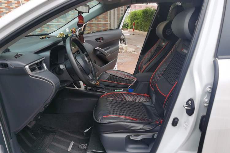 Used Toyota Corolla Cross 2024 2.0L Pioneer Edition Left Front Seat