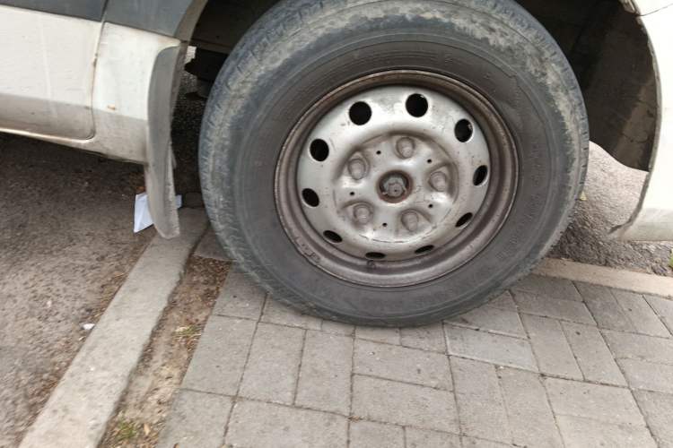 Used Foton Toano 2017 2.8T Facelifted E Van Long Wheelbase 4J28TC3