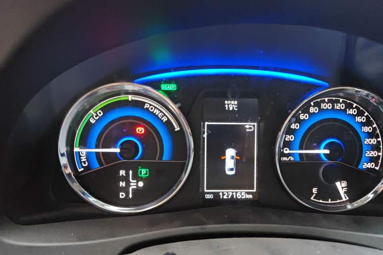 Used Toyota Corolla 2018 Dual-Engine 1.8L E-CVT Smart Edition