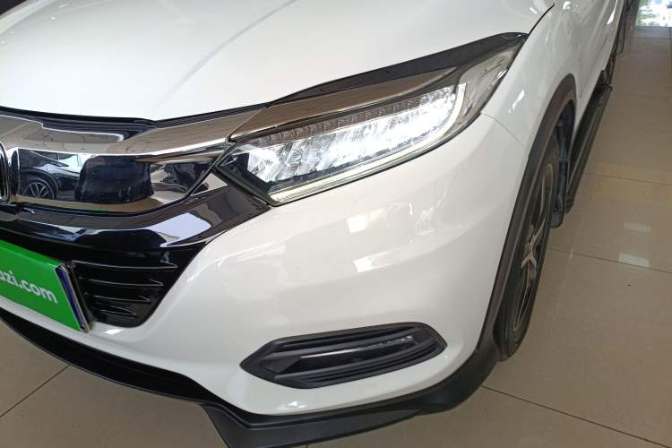 Used Honda Vezel 2020 220 TURBO CVT Luxury Edition