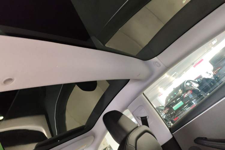 Used Tesla Model 3 2023 Rear-Wheel-Drive Version