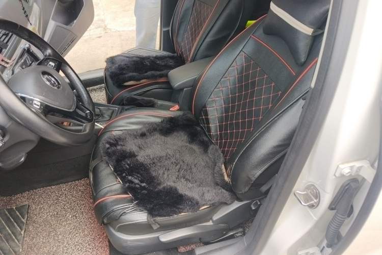 Used Volkswagen Gran Lavida 2015 1.6L Automatic Comfort Edition Left Front Seat