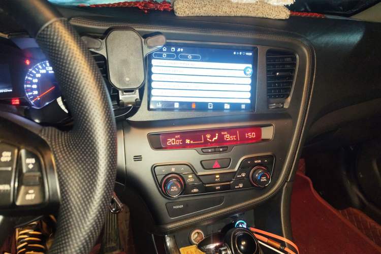 Used Kia K5 2011 2.0L Automatic GLS
