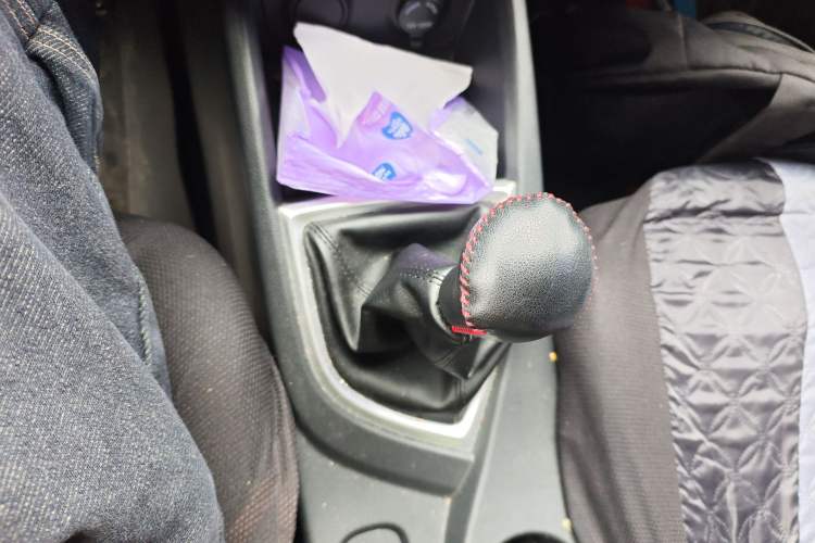 Used CHANGAN KAICHENG Ounuo S 2021 1.5L Ono S Smart Edition Single-Steaming Air-Conditioned Bus JL473QG Gear Lever