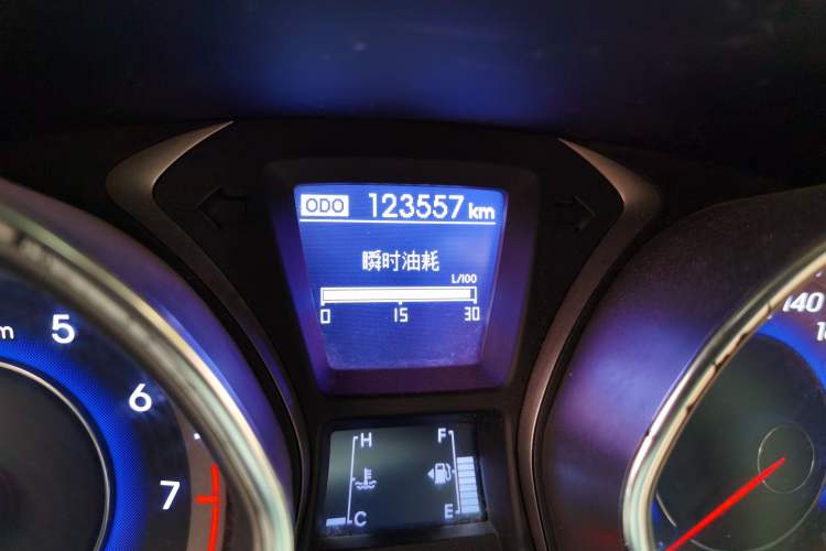 Used Hyundai Elantra (5th Generation / Langdong) 2016 1.6L Manual Luxury Model