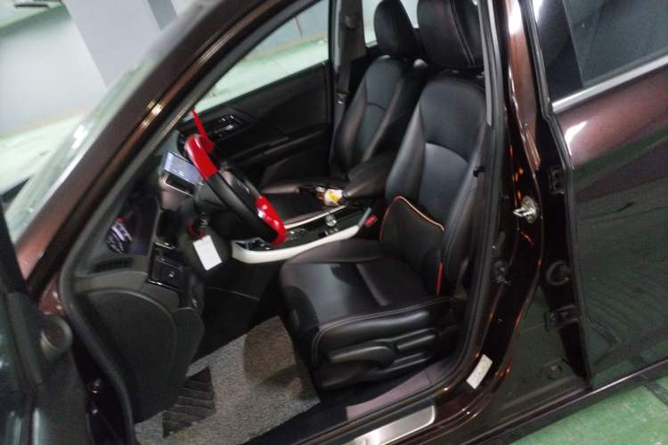 Used Honda Accord 2016 2.0L Comfort Edition
