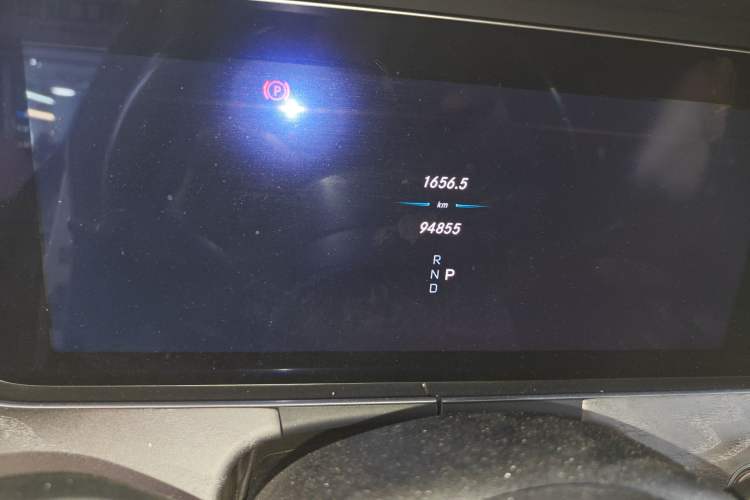 Used Mercedes-Benz CLS 2020 CLS 300 Sport Edition Odometer Close Up